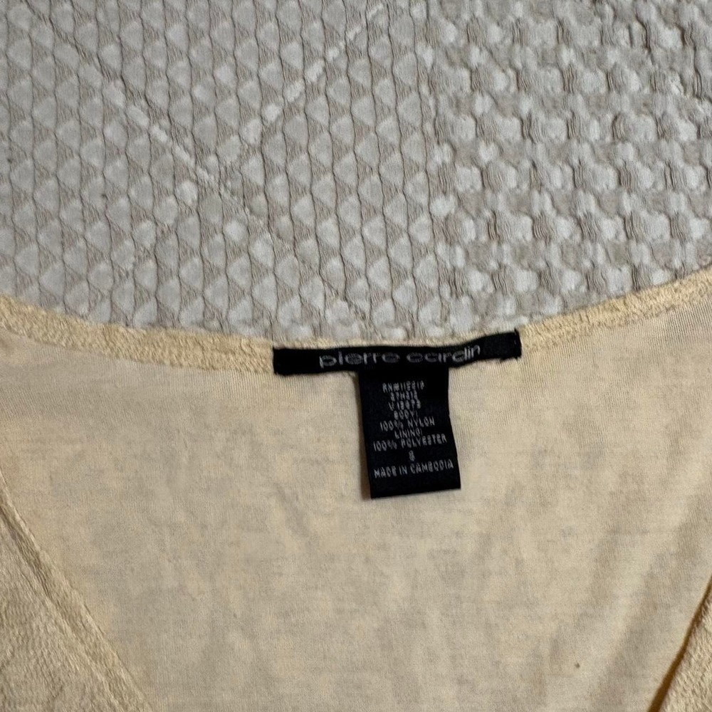 Y2K Creamy Yellow lace blouse - Picture 3 of 5